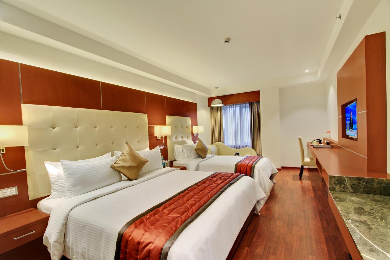Comfort Inn Insys Bangalore Exterior foto